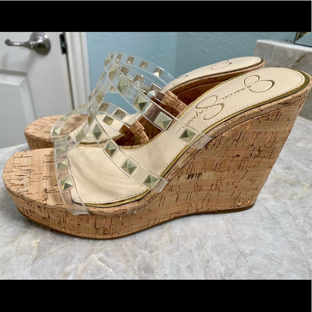 🏖Jessica Simpson Sourie 2 Wedges Clear with Studs
